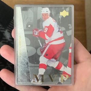 Steve Yzerman MVP Hockey Card